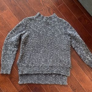 High neck gray sweater